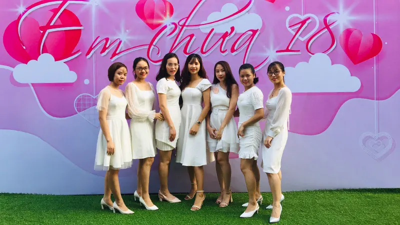 sinh nhật công ty lần 17